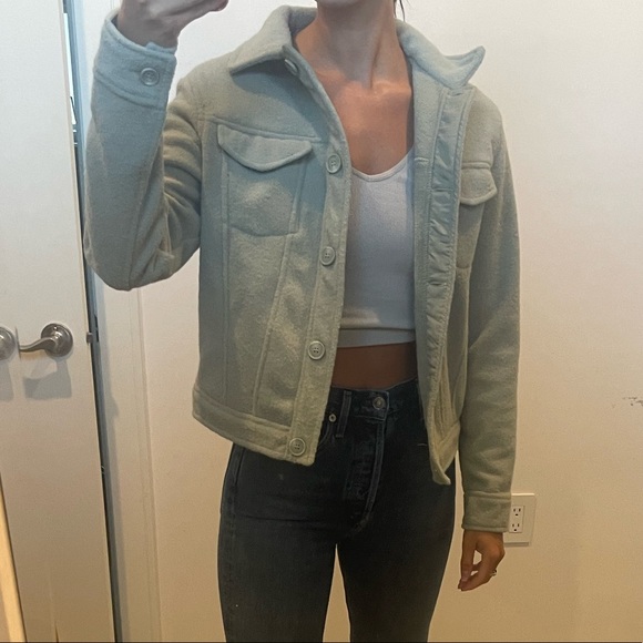 Joie Shacket - Picture 4 of 10